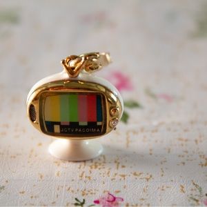 Juicy Couture - Retro TV Charm